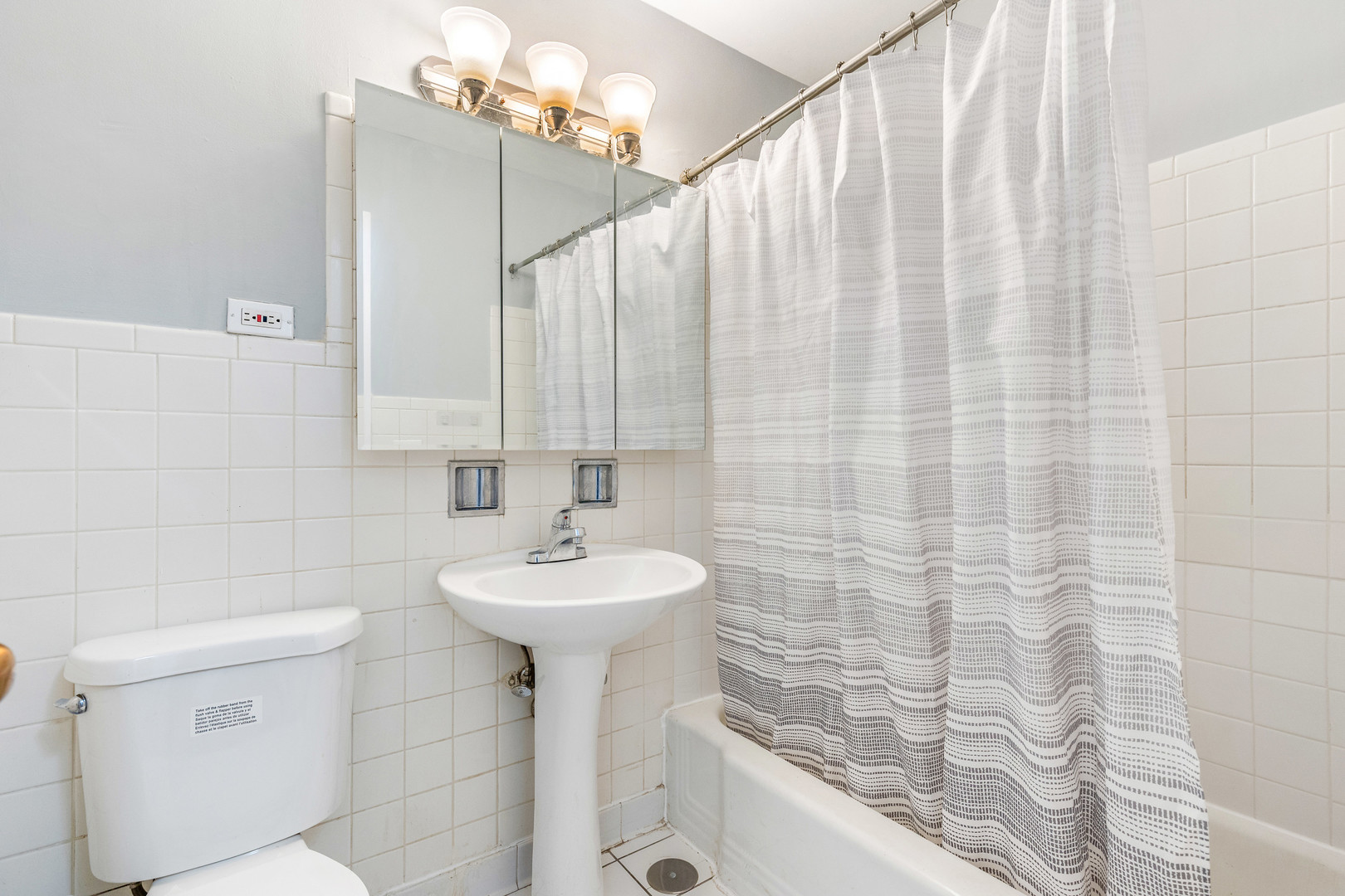 8500 Skokie Boulevard 3A