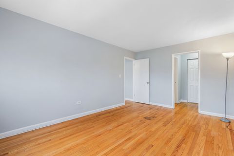 Tiny photo for 8500 Skokie Boulevard #3A, Skokie, IL 60077 (MLS # 12544022)
