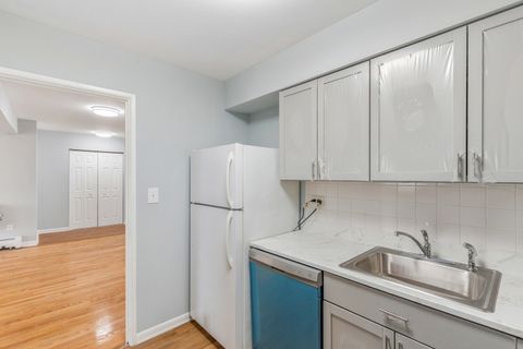 Tiny photo for 8500 Skokie Boulevard #3A, Skokie, IL 60077 (MLS # 12544022)