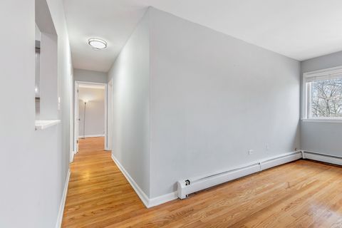 Tiny photo for 8500 Skokie Boulevard #3A, Skokie, IL 60077 (MLS # 12544022)