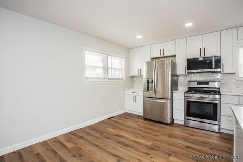 Tiny photo for 8651 44th Street, Lyons, IL 60534 (MLS # 12602517)