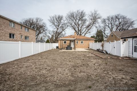 Tiny photo for 8651 44th Street, Lyons, IL 60534 (MLS # 12602517)