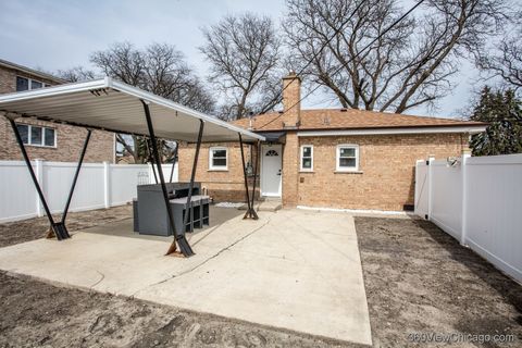 Tiny photo for 8651 44th Street, Lyons, IL 60534 (MLS # 12602517)