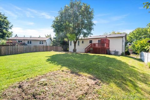 Tiny photo for 550 Piccadilly Lane, Bolingbrook, IL 60440 (MLS # 12505382)