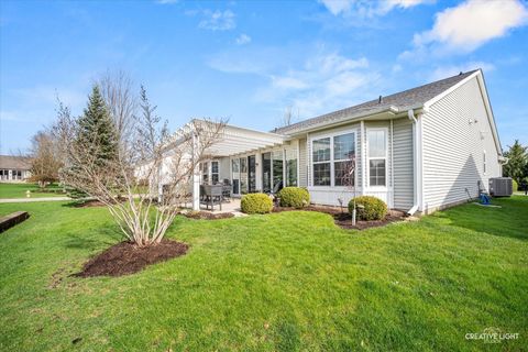 Tiny photo for Elgin, IL 60124 (MLS # 12617388)