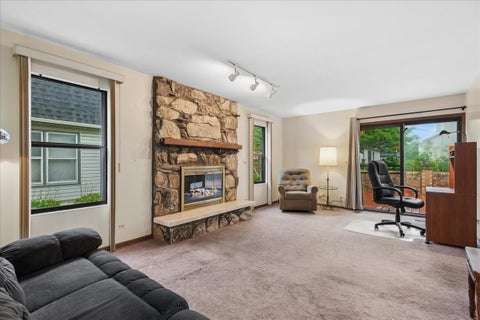 Tiny photo for 1255 John Drive, Hoffman Estates, IL 60169 (MLS # 12737128)