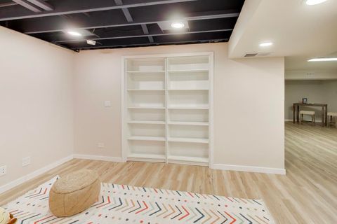 Tiny photo for Arlington Heights, IL 60005 (MLS # 12518524)