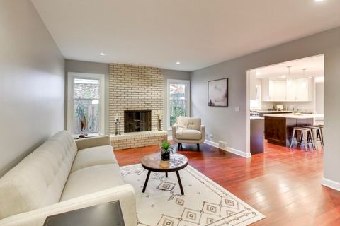 Tiny photo for Arlington Heights, IL 60005 (MLS # 12518524)