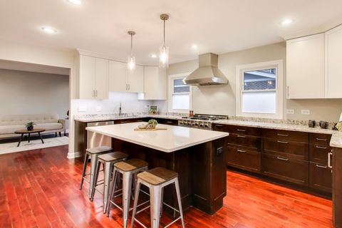 Tiny photo for Arlington Heights, IL 60005 (MLS # 12518524)