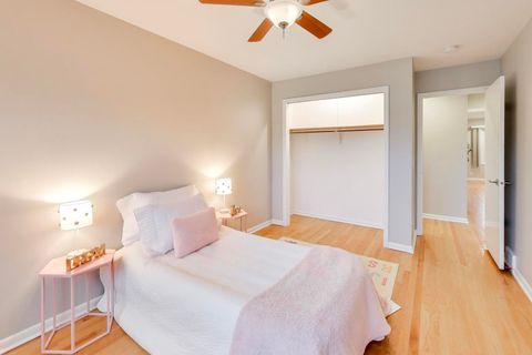 Tiny photo for Arlington Heights, IL 60005 (MLS # 12518524)