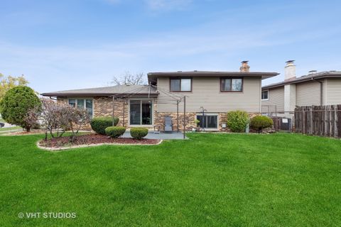 A home in Oak Forest