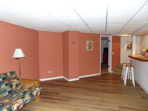 Tiny photo for 858 N Auburn Woods Drive, Palatine, IL 60067 (MLS # 12491773)