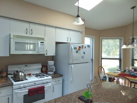 Tiny photo for 858 N Auburn Woods Drive, Palatine, IL 60067 (MLS # 12491773)