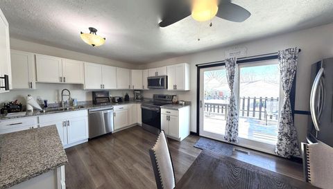 Tiny photo for 543 Ridge Circle, Streamwood, IL 60107 (MLS # 12558602)