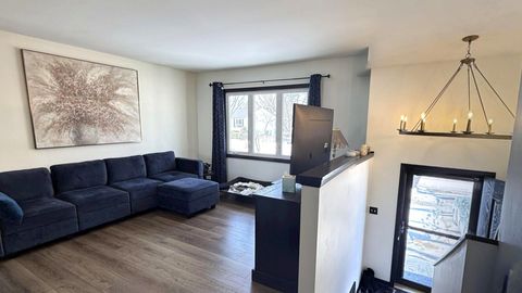 Tiny photo for 543 Ridge Circle, Streamwood, IL 60107 (MLS # 12558602)