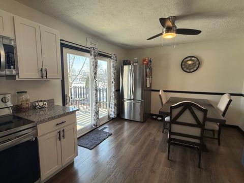 Tiny photo for 543 Ridge Circle, Streamwood, IL 60107 (MLS # 12558602)