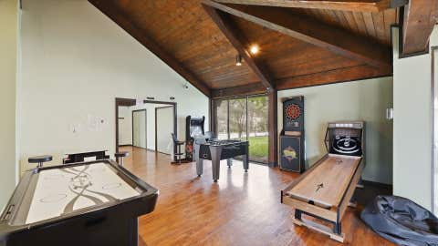 Tiny photo for 2005 S Finley Road #604, Lombard, IL 60148 (MLS # 12736181)