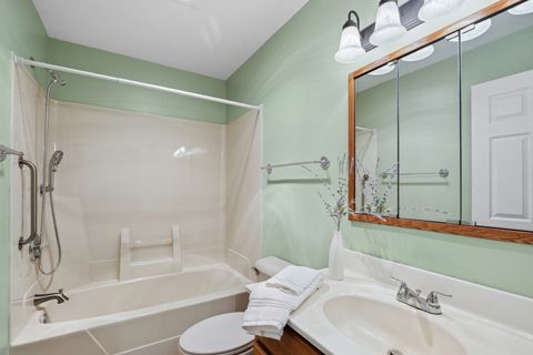 Tiny photo for 2611 Maywood Court, Grayslake, IL 60030 (MLS # 12564395)