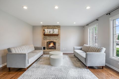 Tiny photo for 4647 N Thatcher Avenue, Norridge, IL 60706 (MLS # 12588340)