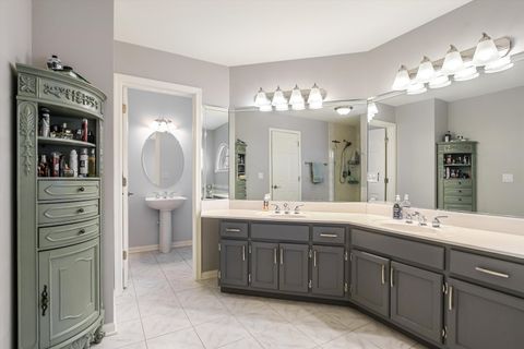 Tiny photo for 4647 N Thatcher Avenue, Norridge, IL 60706 (MLS # 12588340)