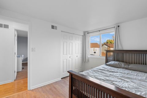 Tiny photo for 671 Cedarwood Court, Wheeling, IL 60090 (MLS # 12501580)