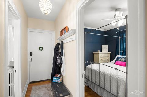 Tiny photo for 11 6th Avenue #2A, La Grange, IL 60525 (MLS # 12502171)