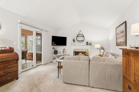 Tiny photo for 1172 Hummingbird Lane, Grayslake, IL 60030 (MLS # 12606715)