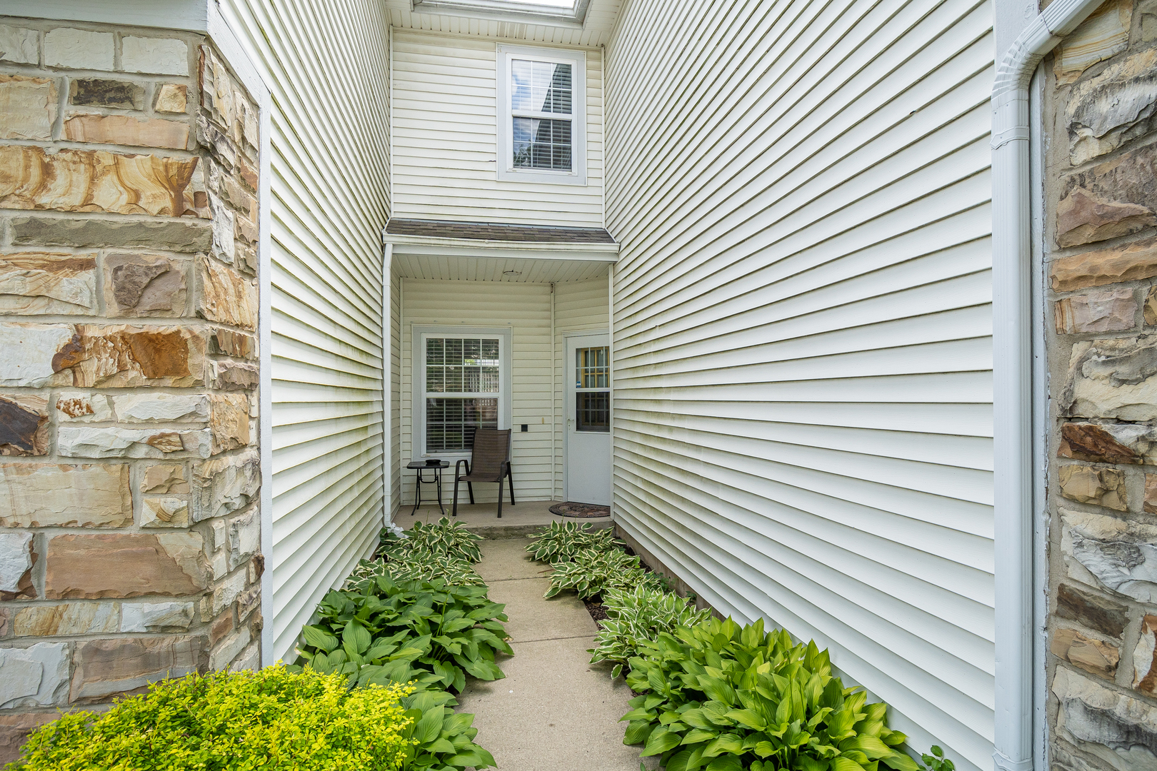 956 MESA Drive - Photo 3
