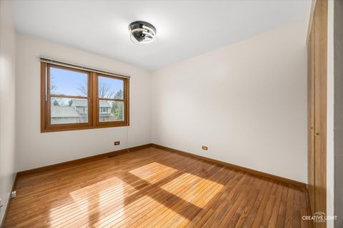 Tiny photo for 313 Bayberry Drive, Algonquin, IL 60102 (MLS # 12584823)