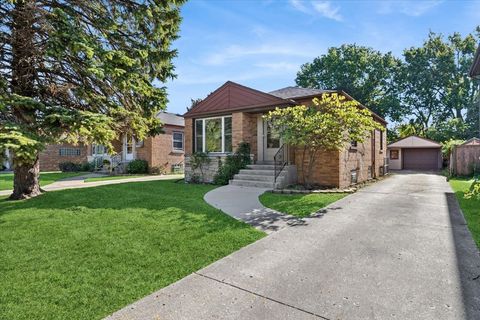 Tiny photo for 5883 N Central Avenue, Chicago, IL 60646 (MLS # 12474905)