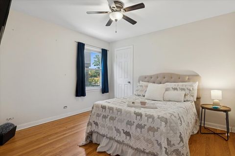 Tiny photo for 5883 N Central Avenue, Chicago, IL 60646 (MLS # 12474905)