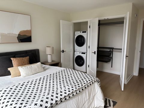 Tiny photo for 1560 N Sandburg Terrace #411J, Chicago, IL 60610 (MLS # 12487963)