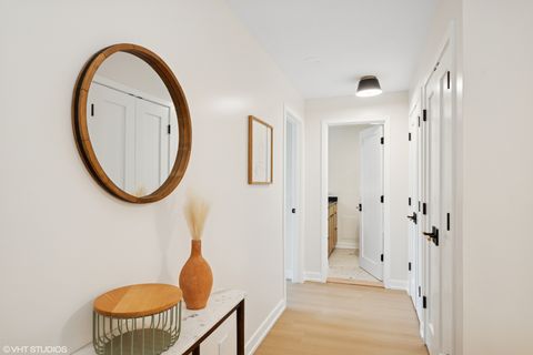 Tiny photo for 1560 N Sandburg Terrace #411J, Chicago, IL 60610 (MLS # 12487963)