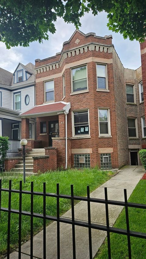 128 S Parkside Avenue Chicago IL 60644