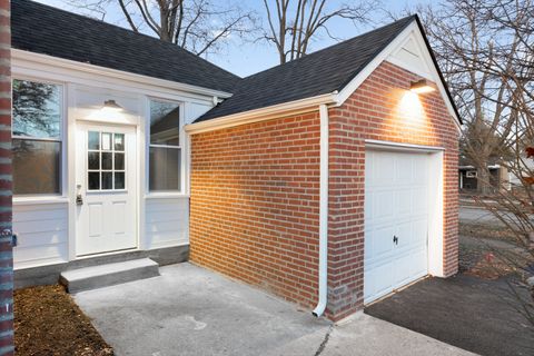 Tiny photo for 102 W Potomac Avenue, Lombard, IL 60148 (MLS # 12540439)