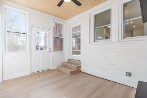 Tiny photo for 102 W Potomac Avenue, Lombard, IL 60148 (MLS # 12540439)