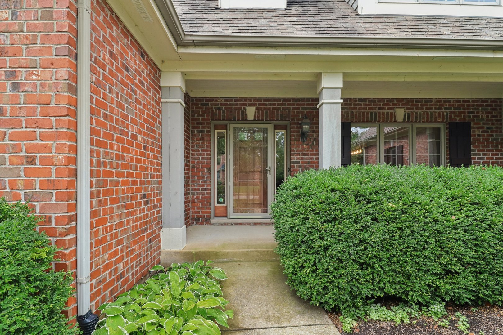 2326 Kane Lane