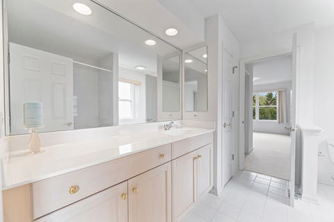 Tiny photo for 47 Holabird Circle, Highwood, IL 60040 (MLS # 12632408)