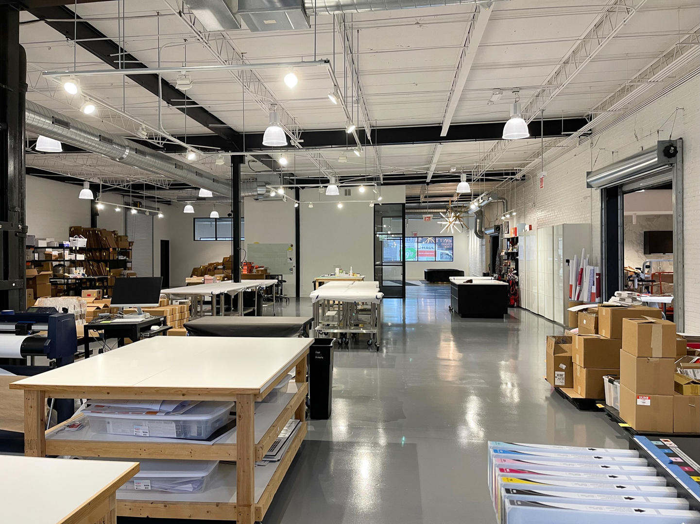 3921 N Elston Avenue