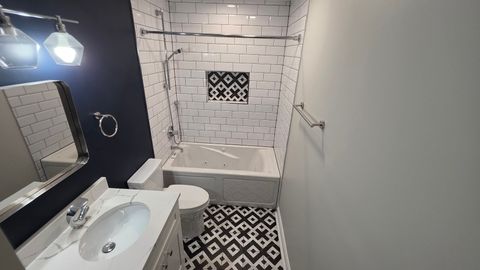 Tiny photo for 6800 N california Avenue #2M, Chicago, IL 60645 (MLS # 12499081)