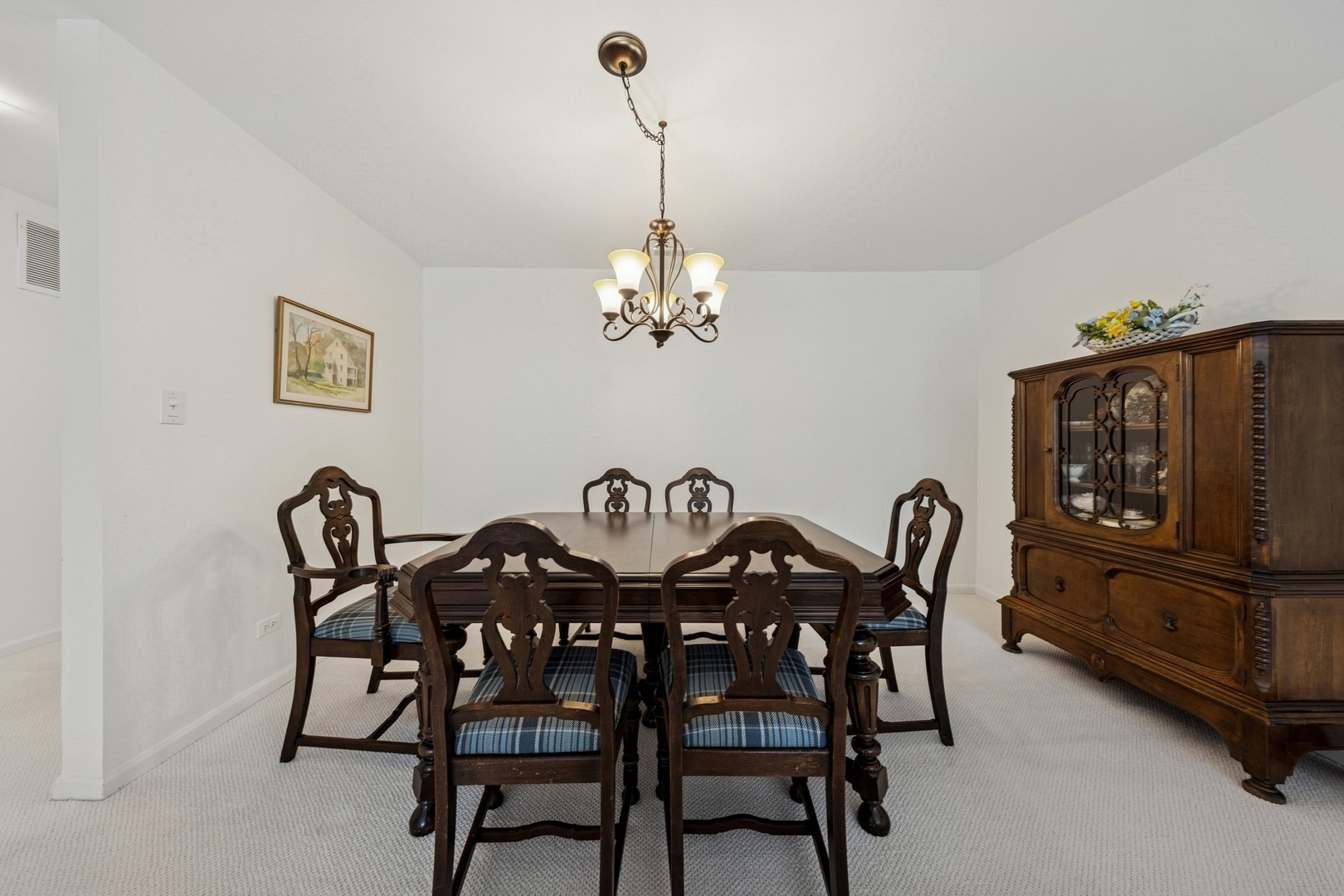 601 Lake Hinsdale Drive 112