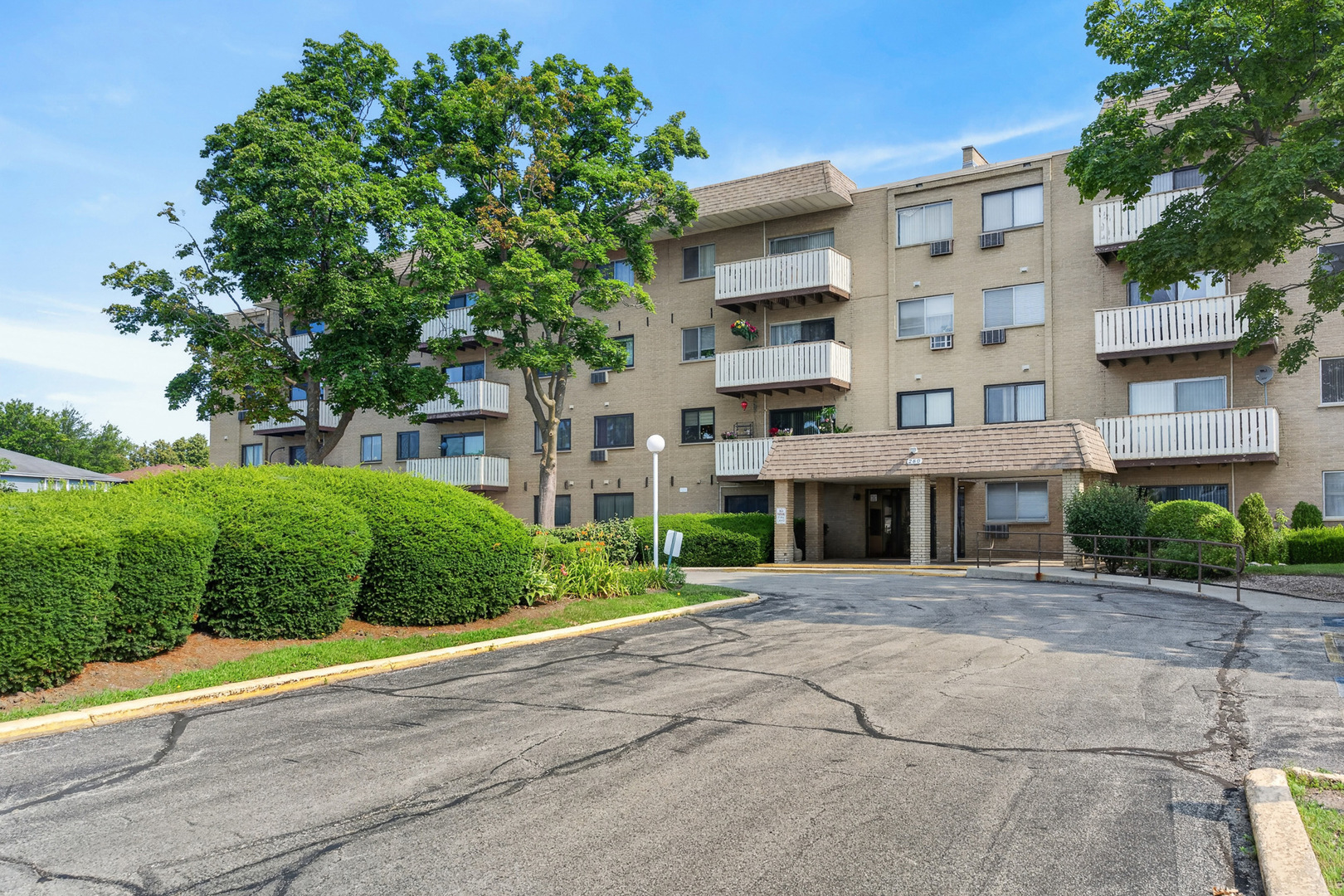 280 N Westgate Road 231