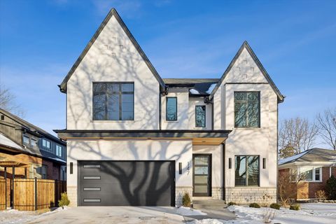 147 N Myrtle Avenue Elmhurst IL 60126