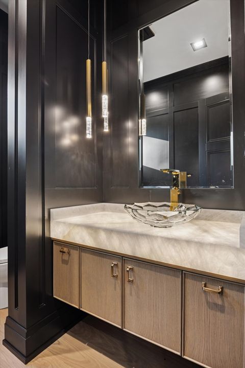 Tiny photo for 147 N Myrtle Avenue, Elmhurst, IL 60126 (MLS # 12498838)