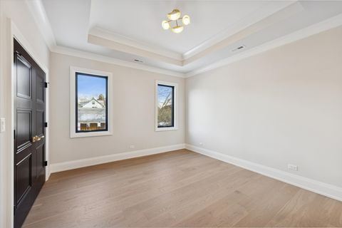 Tiny photo for 147 N Myrtle Avenue, Elmhurst, IL 60126 (MLS # 12498838)