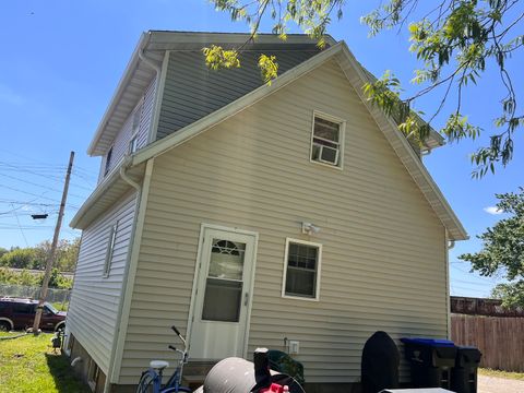 Tiny photo for 1415 Sheridan Street, Bloomington, IL 61701 (MLS # 12649697)