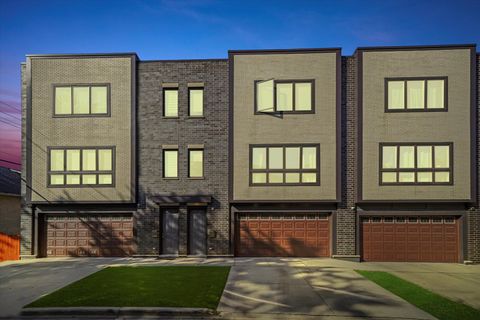 Tiny photo for 2342 N 74th Court, Elmwood Park, IL 60707 (MLS # 12501319)