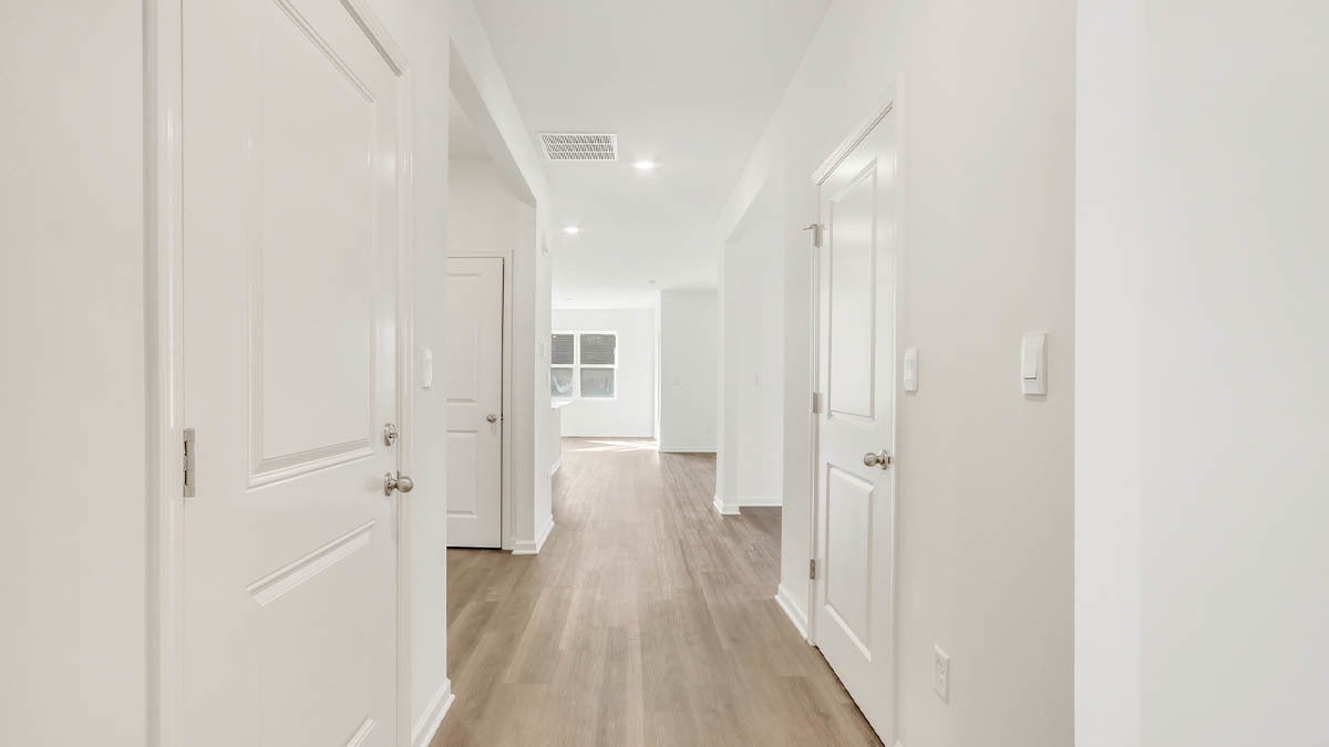 6298 Redwood Trail
