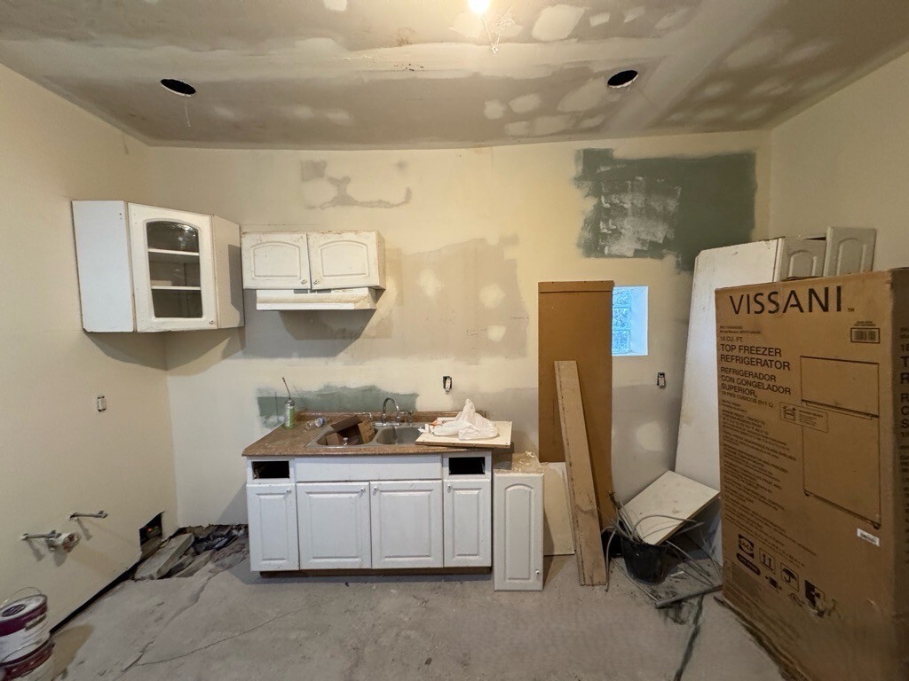 1432 S Harding Avenue