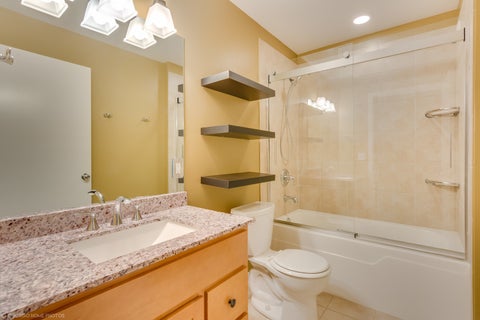 Tiny photo for 1122 W Catalpa Avenue #402, Chicago, IL 60640 (MLS # 12764190)